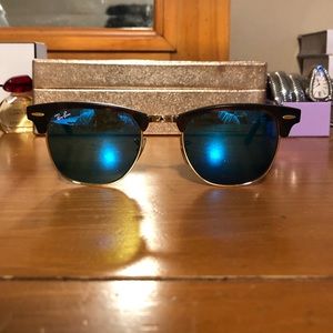 Ray-Ban Club Master 1145/17!!